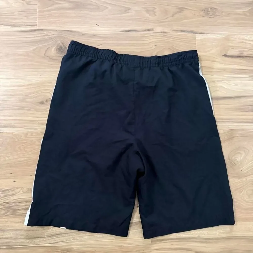 Nike Dri-Fit black shorts Swoosh athletic summer graphic size XL
